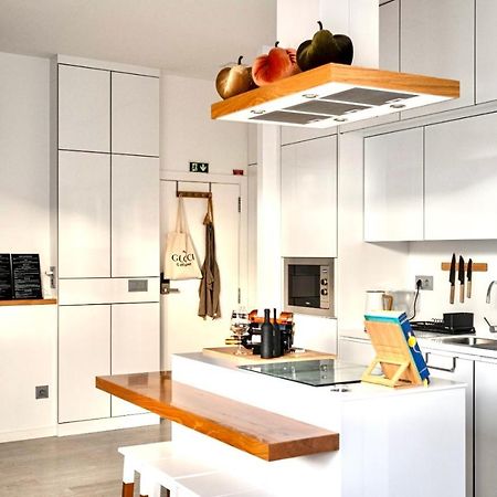 Cristalia,Roof Terrace In City Center, Garage, Netflix 75Inch Tv Funchal  Exterior foto